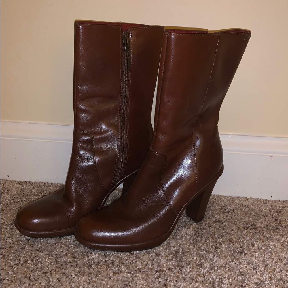 Brown leather boots - Picture 4 of 4